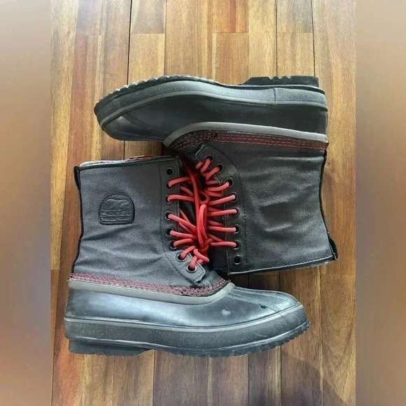 Sorel snow/rain boots - Picture 3 of 8